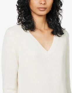Joseph V-neck Cashmere Jumper -Selfridges Store R03658508 IVORY ALT04