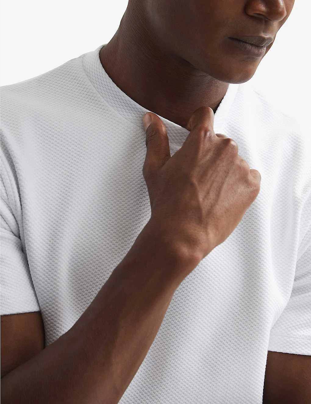 Reiss Cooper Honeycomb-texture Cotton-blend T-shirt 5 Reiss Cooper Honeycomb-texture Cotton-blend T-shirt - Image 5