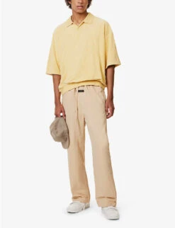 New Release -Selfridges Store R04126205 SAND ALT01