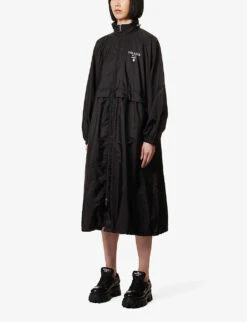 Prada Re-Nylon Concealable-hood Regular-fit Recycled Polyamide Coat -Selfridges Store R04154502 NERO ALT02