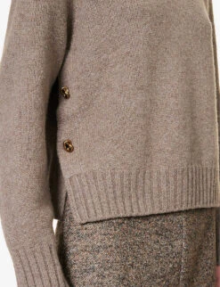 Bottega Veneta Knot-button Round-neck Wool-knitted Jumper -Selfridges Store R04159979 RIVERBED ALT04
