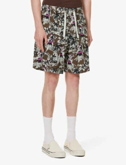 Palm Angels Hula Cargo Graphic-print Crepe Shorts -Selfridges Store R04166056 BEIGEBUTTER ALT02