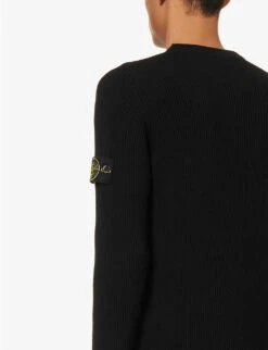 Stone Island Brand-badge Crewneck Wool-knit Jumper 8 Stone Island Brand-badge Crewneck Wool-knit Jumper -Selfridges Store R04188762 BLACK ALT03